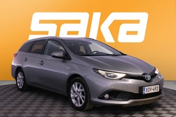 Toyota Auris vaihtoauto