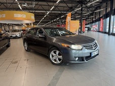 Honda Accord vaihtoauto