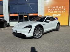 Porsche Taycan vaihtoauto