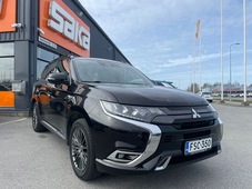 Mitsubishi Outlander PHEV vaihtoauto