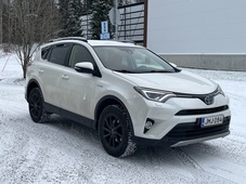 Toyota RAV4 vaihtoauto