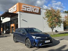 Toyota Avensis vaihtoauto