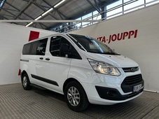 Ford Tourneo Custom vaihtoauto
