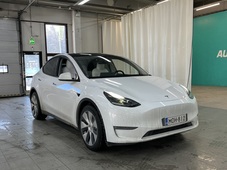 Tesla Model Y vaihtoauto