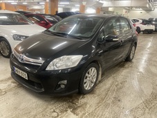 Toyota Auris vaihtoauto