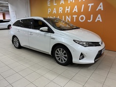 Toyota Auris vaihtoauto