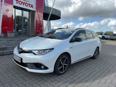 Toyota Auris vaihtoauto