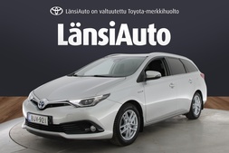 Toyota Auris vaihtoauto