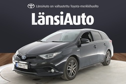 Toyota Auris vaihtoauto