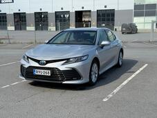 Toyota Camry vaihtoauto
