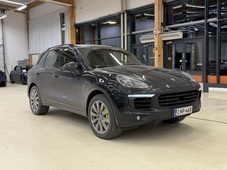 Porsche Cayenne vaihtoauto