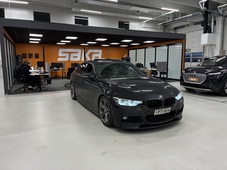 BMW 330 vaihtoauto