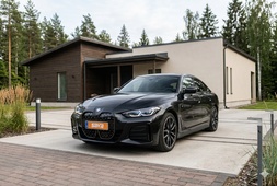 BMW i4 M50 vaihtoauto