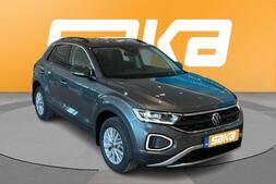 Volkswagen T-Roc vaihtoauto
