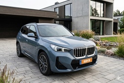 BMW iX1 vaihtoauto