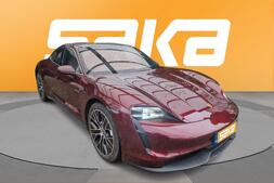 Porsche Taycan vaihtoauto