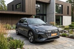 Audi Q8 e-tron vaihtoauto