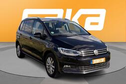 Volkswagen Touran vaihtoauto