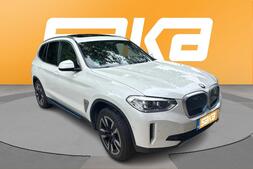 BMW iX3 vaihtoauto