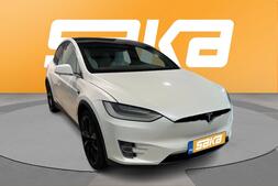 Tesla Model X vaihtoauto