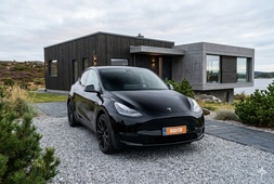Tesla Model Y vaihtoauto