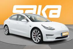 Tesla Model 3 vaihtoauto