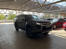 Mitsubishi L-200 vaihtoauto