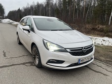 Opel Astra vaihtoauto