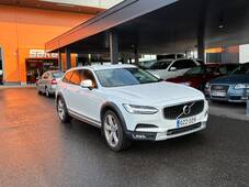 Volvo V90 Cross Country vaihtoauto