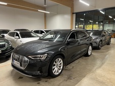 Audi e-tron vaihtoauto