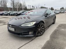 Tesla Model S vaihtoauto