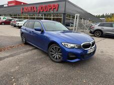 BMW 330 vaihtoauto