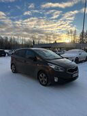 Kia Carens vaihtoauto