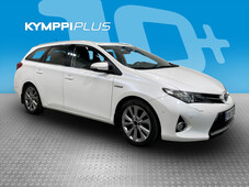 Toyota Auris vaihtoauto