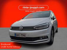 Volkswagen Touran vaihtoauto