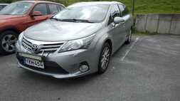 Toyota Avensis vaihtoauto