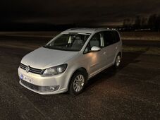 Volkswagen Touran vaihtoauto