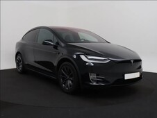 Tesla Model X vaihtoauto