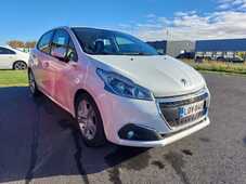 Peugeot 208 vaihtoauto