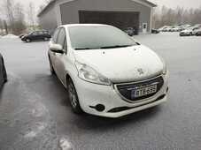 Peugeot 208 vaihtoauto