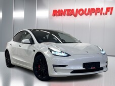 Tesla Model 3 vaihtoauto