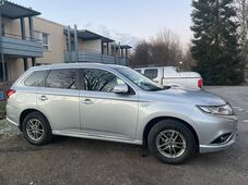 Mitsubishi Outlander vaihtoauto