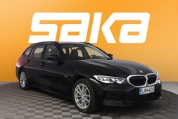 BMW 320 vaihtoauto