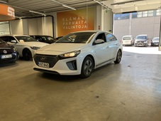 Hyundai IONIQ hybrid vaihtoauto
