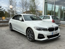 BMW 330 vaihtoauto