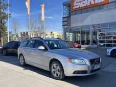 Volvo V70 vaihtoauto