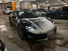 Porsche Taycan vaihtoauto