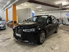 BMW iX vaihtoauto