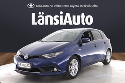 Toyota Auris vaihtoauto