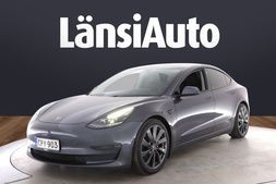 Tesla Model 3 vaihtoauto